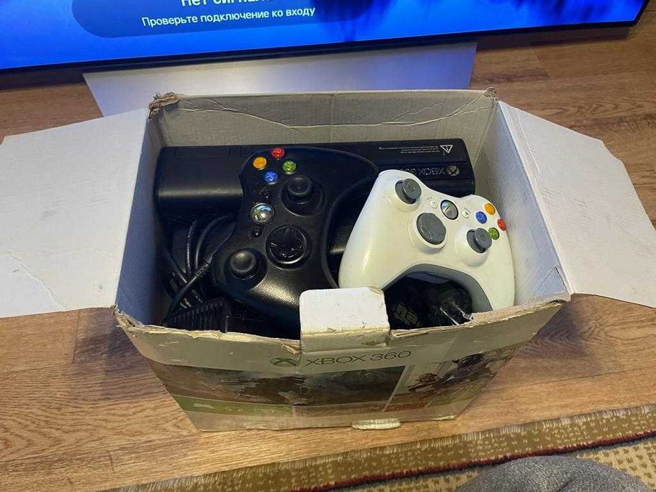 Xbox 360 E Kinect Лицензия