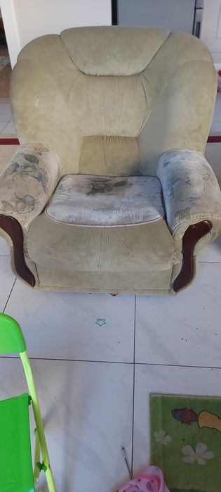 Кресло,  две штуки