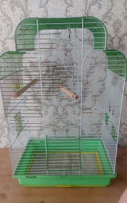 Клетка для попугаев...