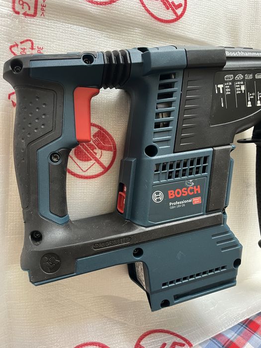 Bormasina Bosch  GBH 18v-26 noua