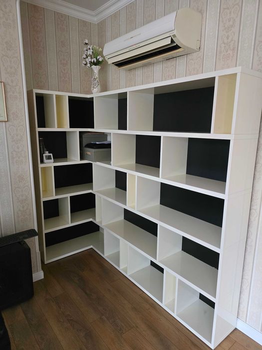 Библиотечка / Етажерка за книги