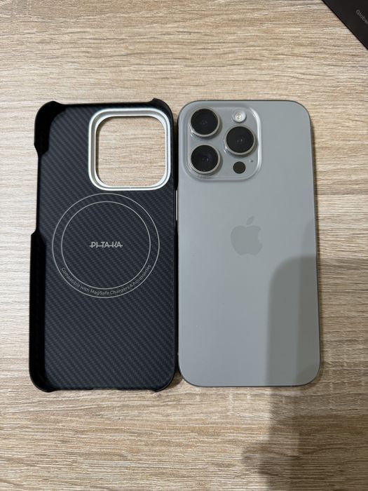 Iphone 15 Pro + подарък