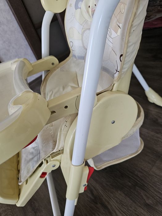 Продам стульчик для кормления