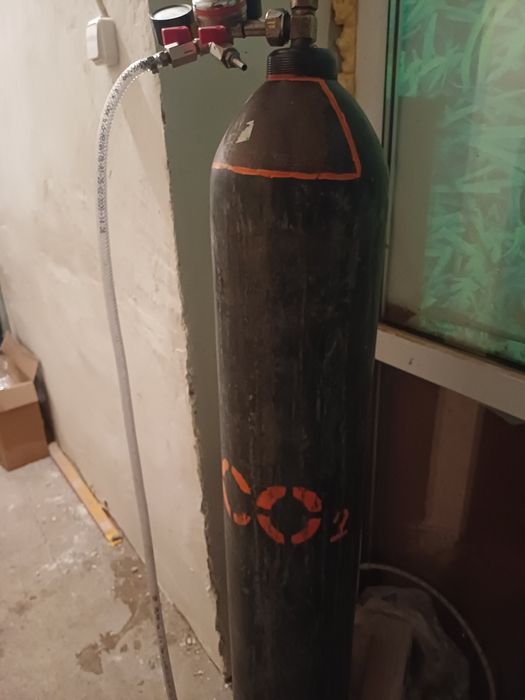 Продам Кислородный балон