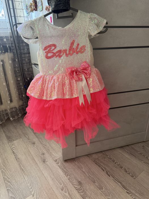 Нарядные детские платья