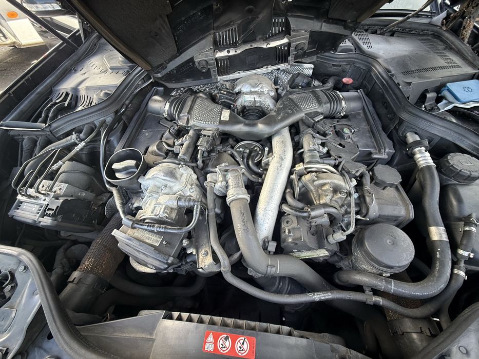 На Частиw211  Mercedes E 320 Фейстлифт / Авангард