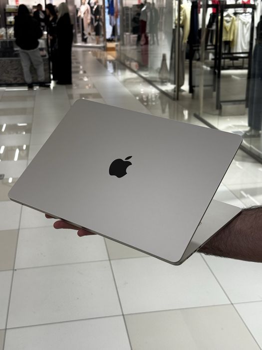 MacBook Air 15,3 M2/8GB/256GB/94%