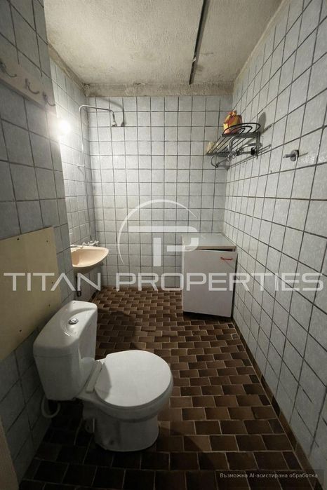 Тристаен за продажба в Надежда 2