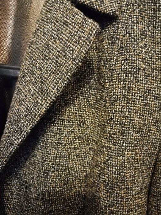 Женский костюм: жикет и брюки