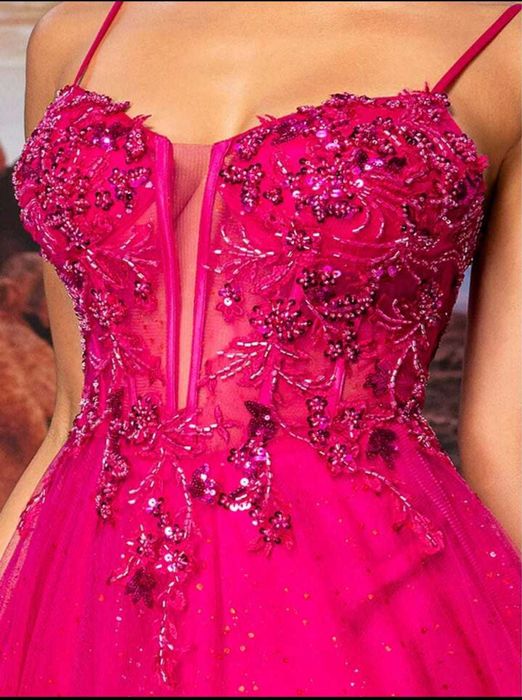 Vând rochie eleganta