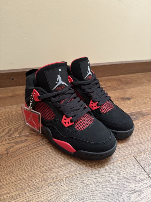 Jordan 4 Red Thunder 38