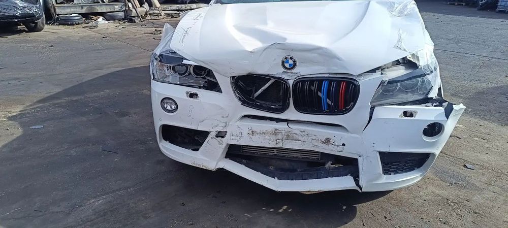 Dezmembrari / Dezmembrez BMW X3 (F25) [Fabr 2010-2017] 2.0 N47N cutie viteze automata cod culoare ALB