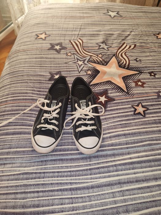 Tenesi converse marimea 36