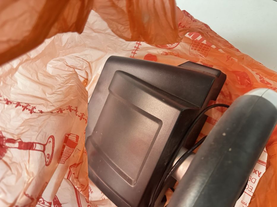 Компьютерный руль педали скорость срочно продам