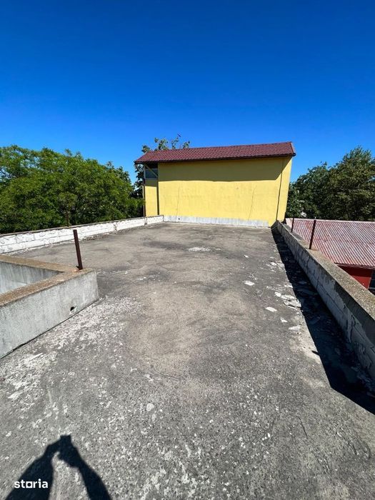 Vila Eforie Sud P+1+T 13 camere la 400m de mare