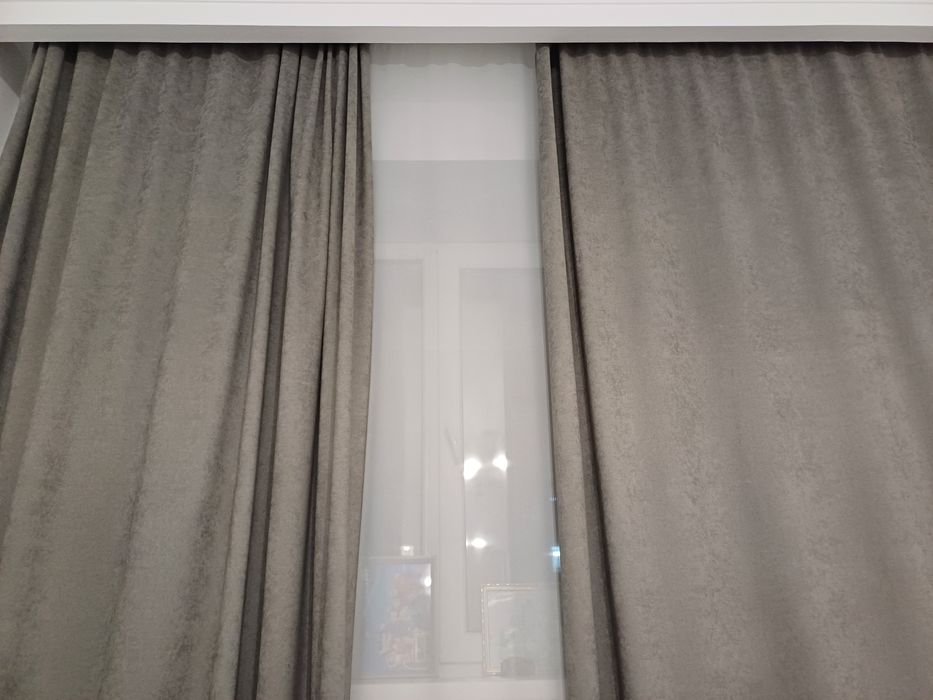 Шторы солнцезащитные