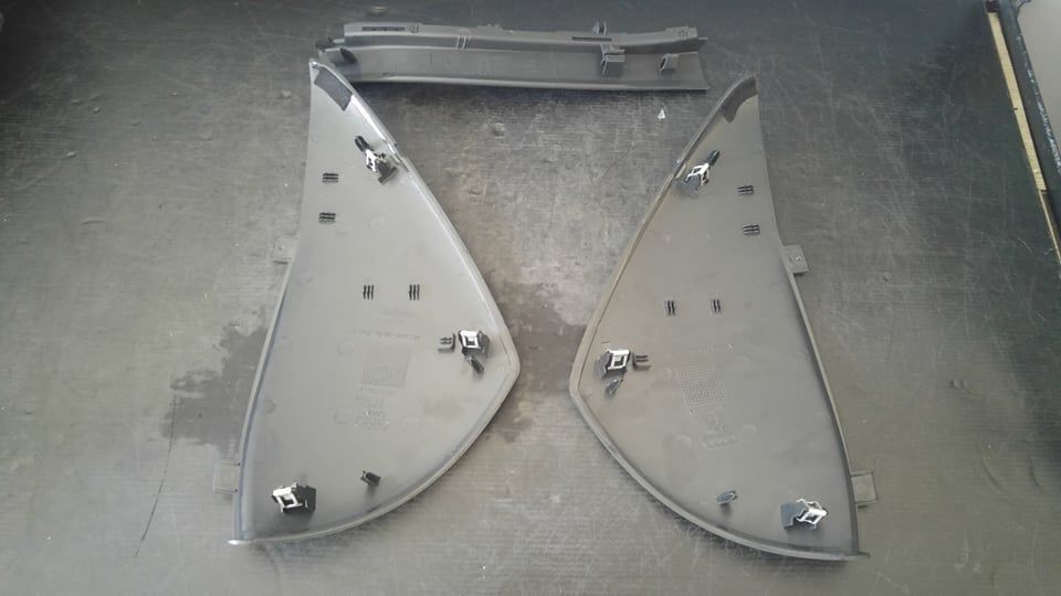 Ornamente plastic bord audi q3 8u 8u0857086a 8u0857085a 8u0868204