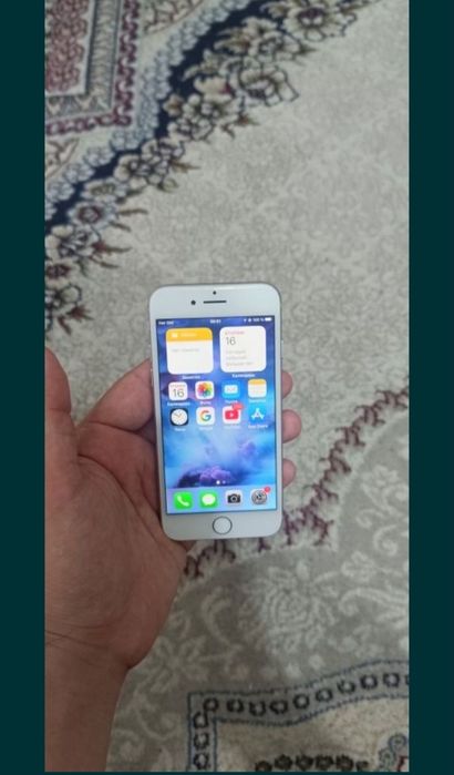 Apple Iphone 7 256GB Silver Original Holati Yaxshi Flagman 256GB Zor