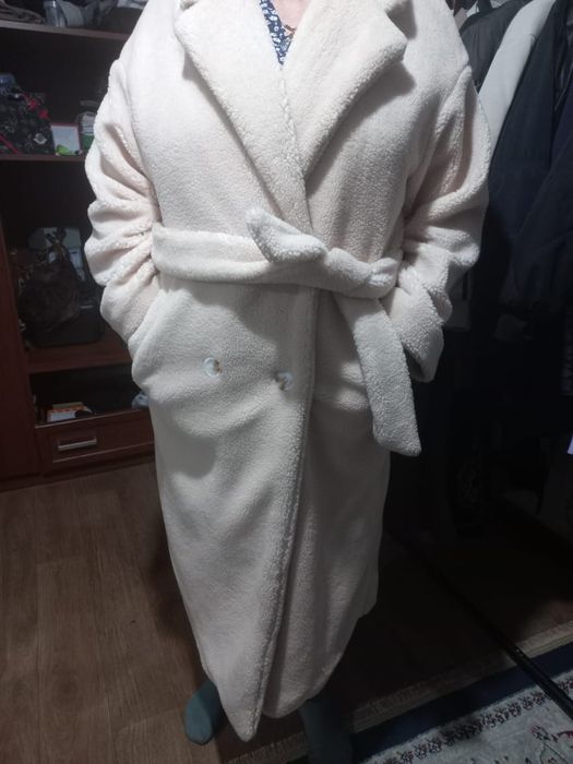 Срочно продаю шубу тедди