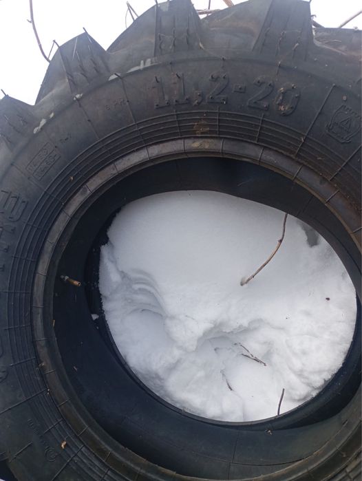 Продам тракторный баллоны с камерой