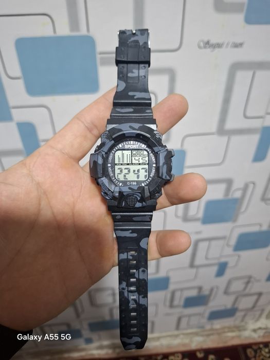 Vayenni elektron soat