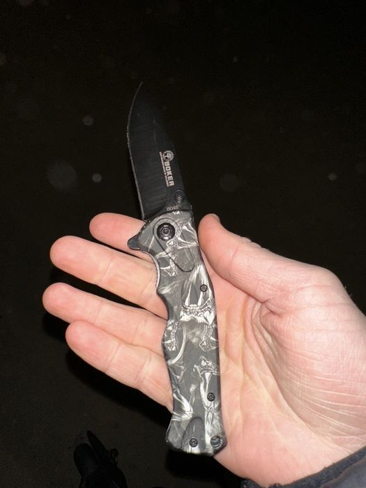 Нож Surviver 1100, не използван. ЦЕНАТА СЕ КОМЕНТИРА