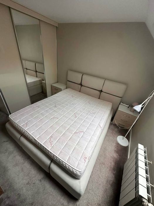 Двойно тапицирано легло с повдигащ механизъм + матрак