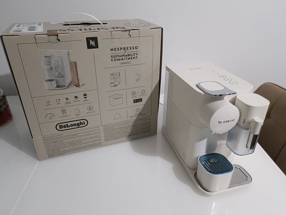 Espressor Nespresso by De’Longhi Lattissima One Evolution EN510.W