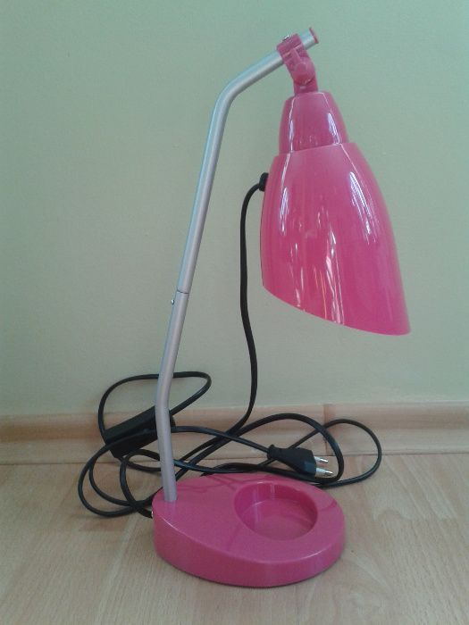 Настолна лампа