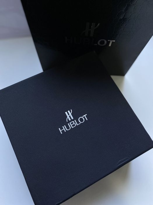Продам Часы  Hublot