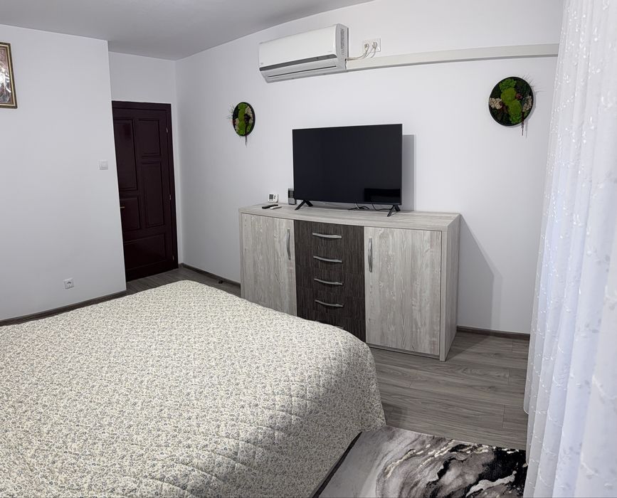 Apartament doua camere de vanzare