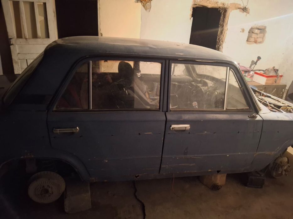 запчасти на 2106