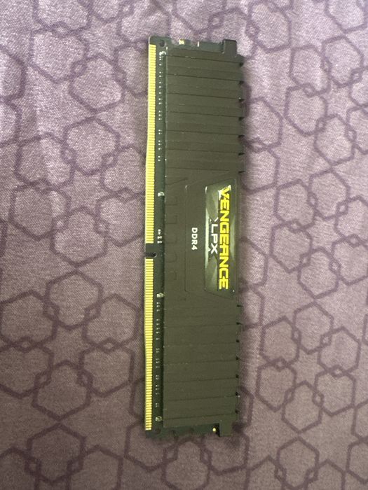Corsair Vengeance ddr4 lpx negru 3000 mhz cl15