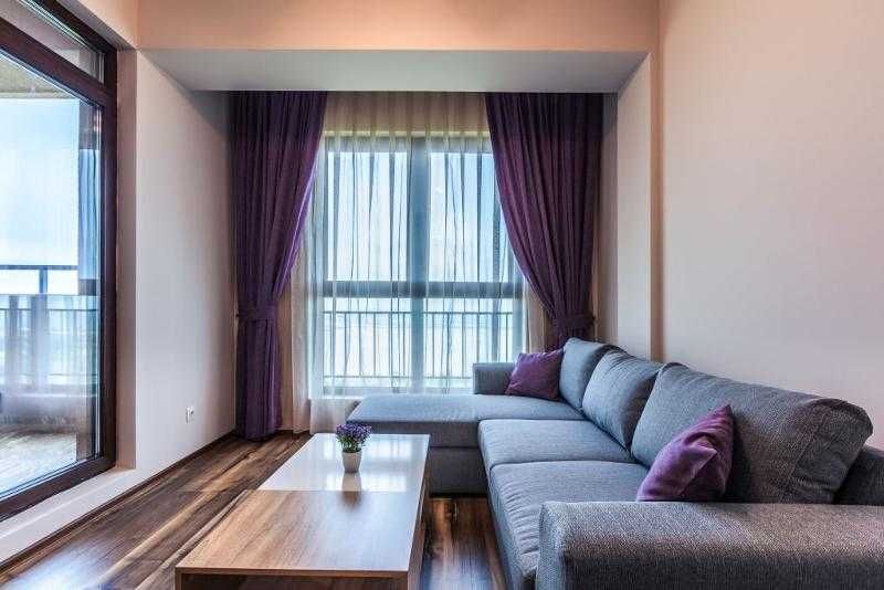 Дава се под наем Двустаен апартамент в Бургас, Зорница - 74 кв.м за 100 € - Снимка #5