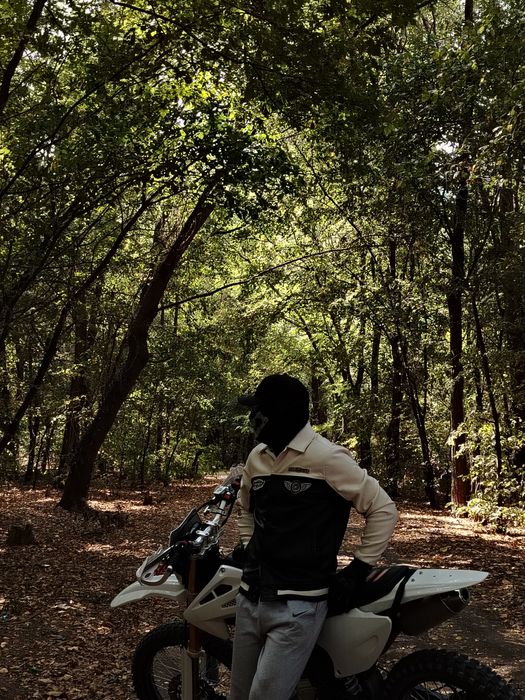 Эндуро за 700к 300кубов