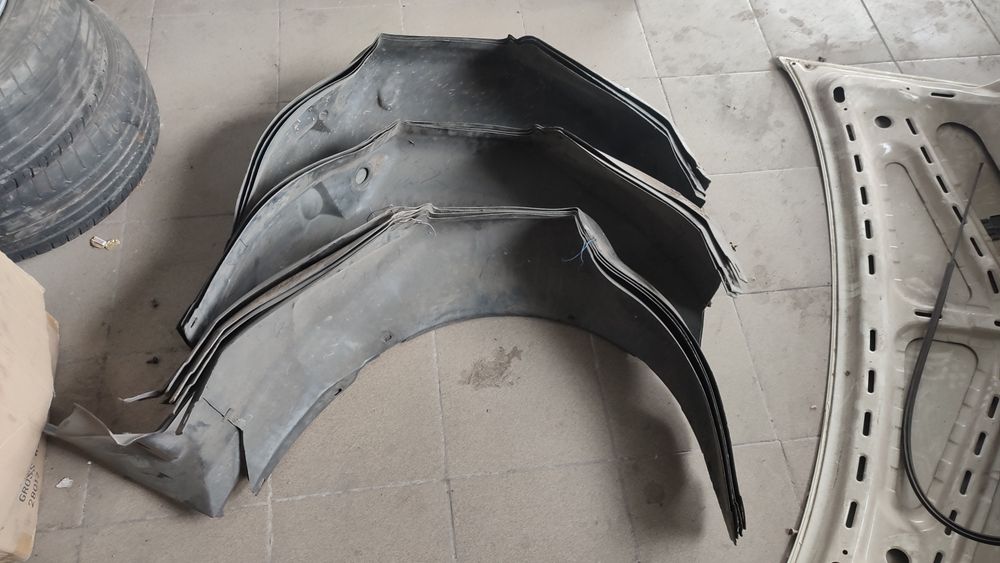 Подкрылки на Пассат в3 в4