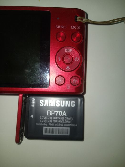 Цифровой фотоаппарат Samsung