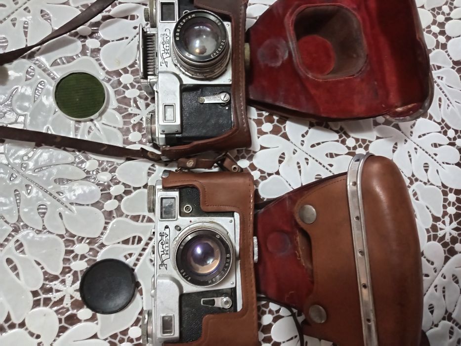 Фотоапарати Киев в добро състояние. Малко са използвани.