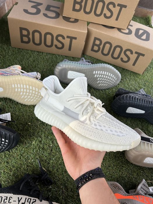 Adidas Yeezy Boost 350 V2 White / Premium / Full box