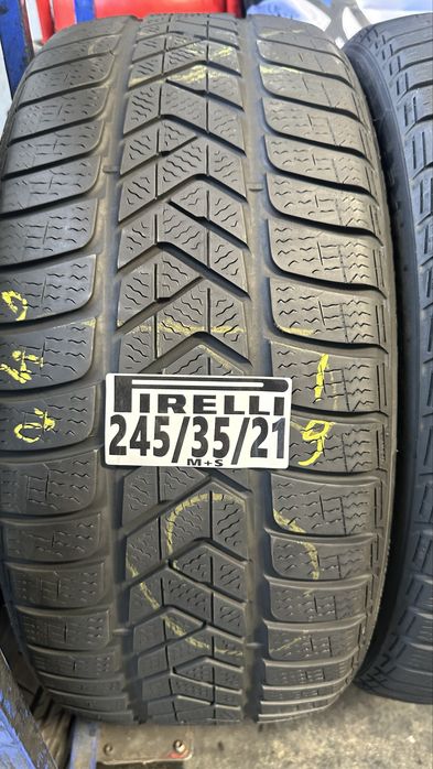 245/35/21 Pirelli M+S