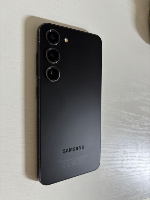 Samsung Galaxy S23 256 ГБ (Snapdragon)