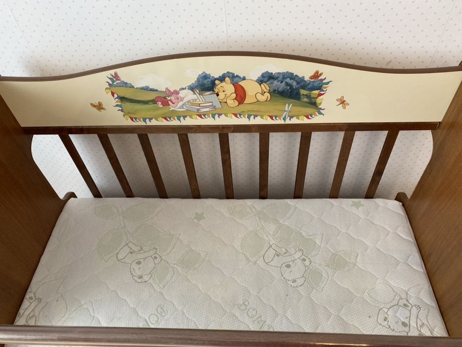 Детский кровать деревянное