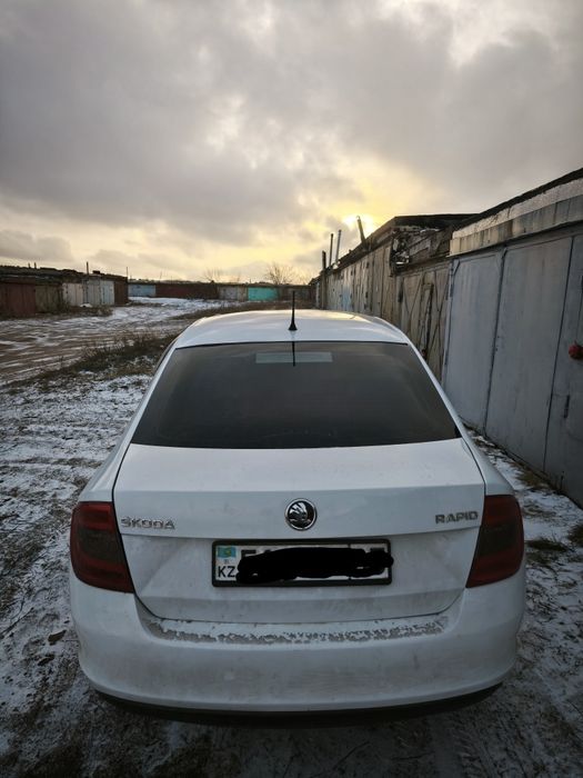Продам skoda rapid