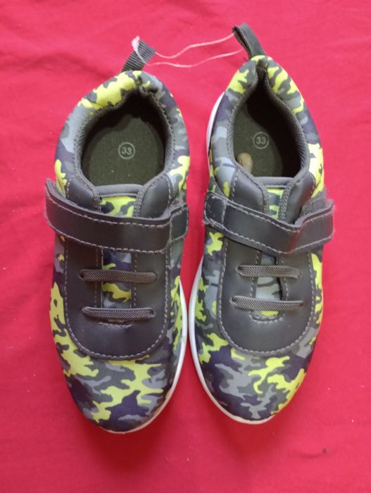 Adidași copii băieți și fete