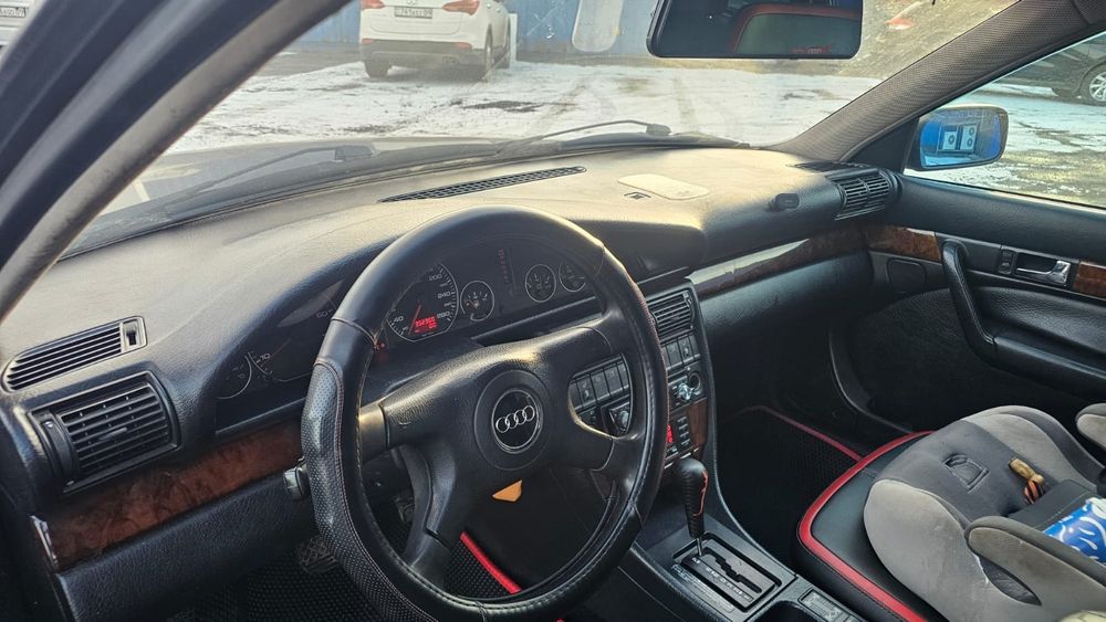 Продам Ауди 100 С4