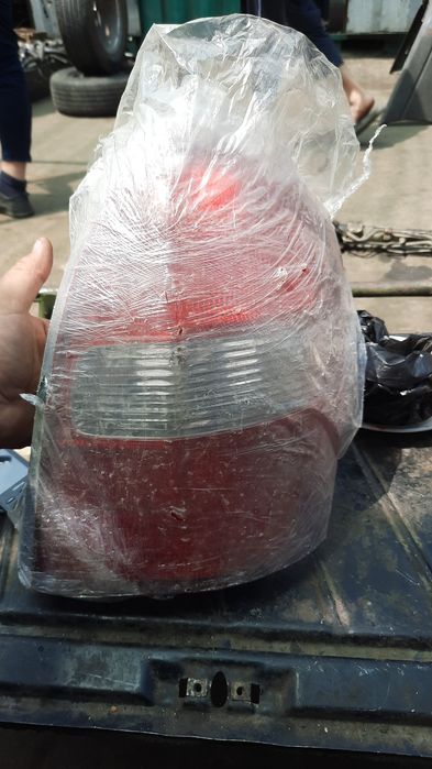 Задний стоп на мазду 323