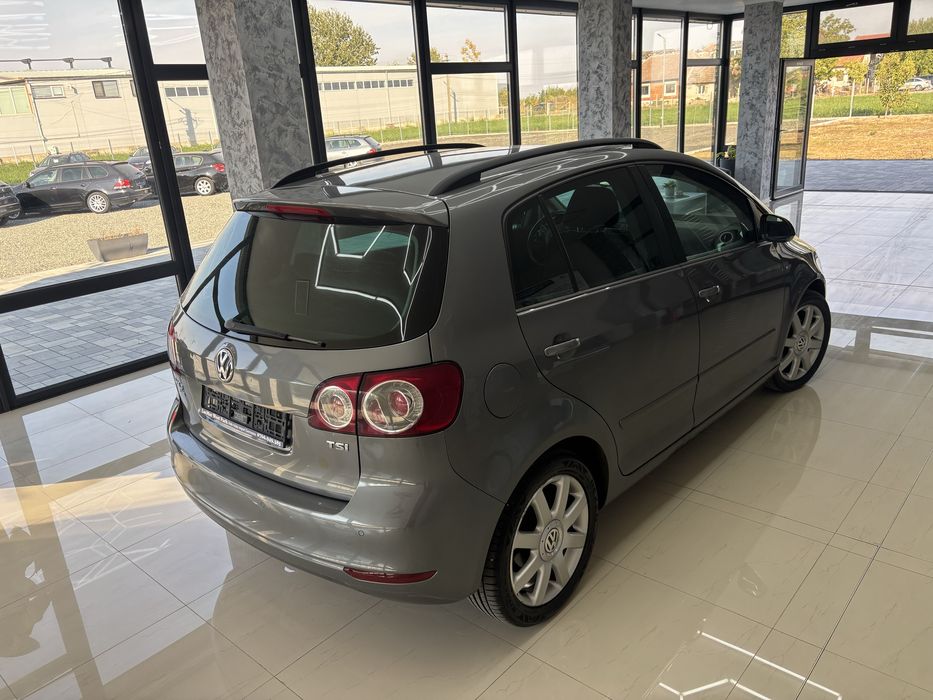 VOLKSWAGEN Golf Plus 2012 — imagine 2