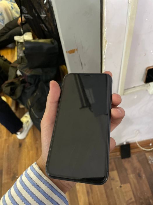 iphone 11 Sotiladi!