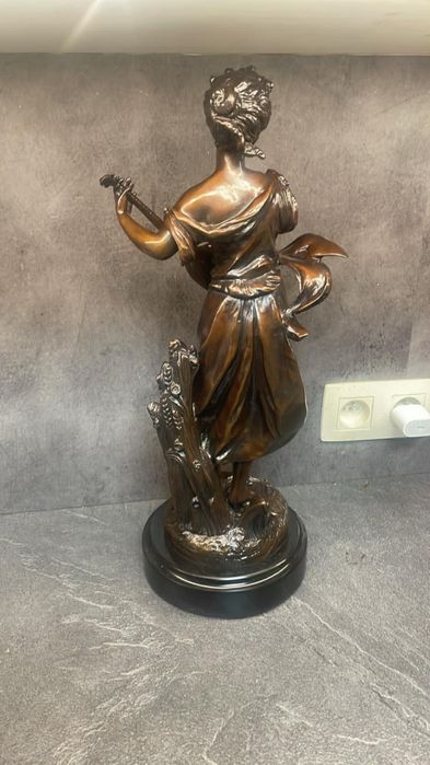 Антични часовници и статуетки внос Белгия