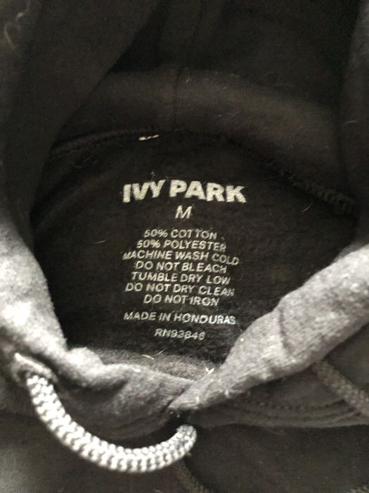 Дамски черен суитчър Ivy Park